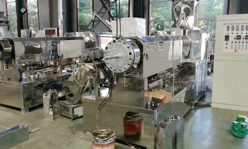 Versandfertige Nudelverarbeitungslinie mit 500 kg / h